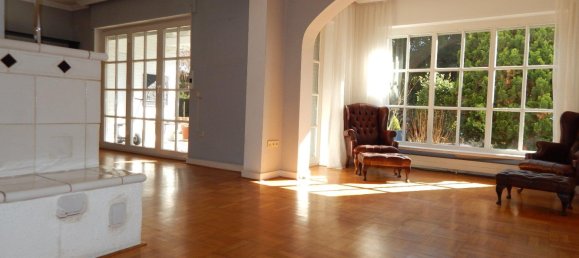 Дом с 3 спальнями в Крефельд, Германия № 26927 8