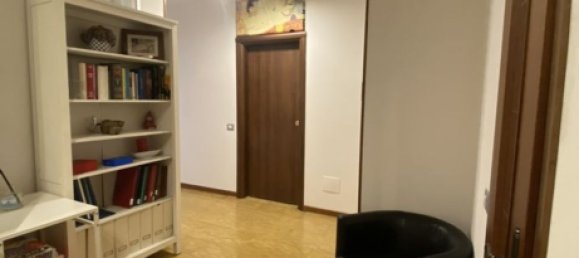 2-salle Appartement à Voghera, Italy No. 332705 6