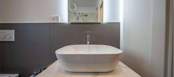 2 rooms Apartment in Chiavenna, Italy No. 230911 14