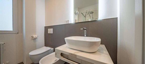 2 rooms Apartment in Chiavenna, Italy No. 230911 13