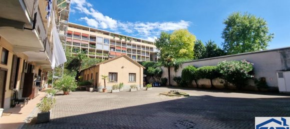 2 bedrooms Apartment in Milan, Italy No. 360700 6