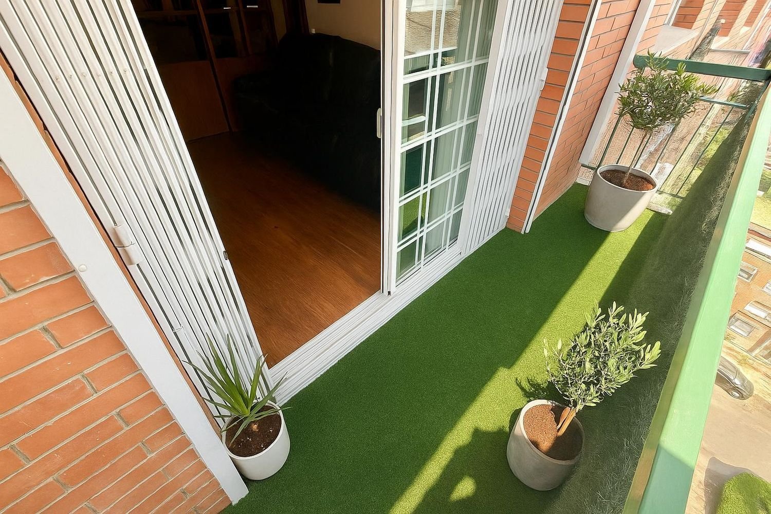 4 bedrooms Apartment in Santa Coloma de Gramenet, Spain No. 196120