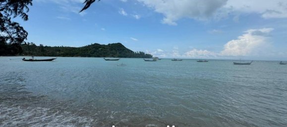  Commercial property in Surat Thani, Thailand No. 25156 2