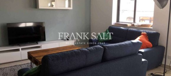 Apartamento de 2 dormitorios en Pembroke, Malta No. 3923 2