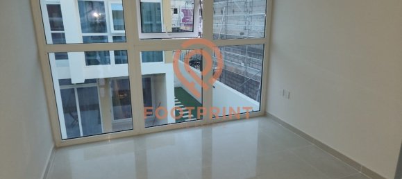 3 bedrooms Villa in Dubai, UAE No. 23756 10