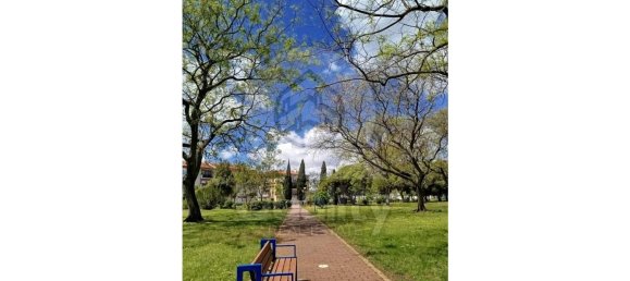 159m² Building in Barreiro, Portugal No. 194530 4