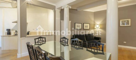 2 bedrooms Apartment in Florence, Italy No. 337560 8
