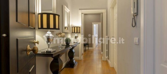 2 bedrooms Apartment in Florence, Italy No. 337560 30