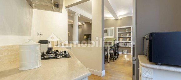 2 bedrooms Apartment in Florence, Italy No. 337560 18