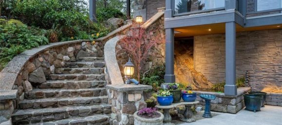 3 bedrooms House in British Columbia, Canada No. 1162 7