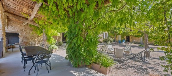 8 bedrooms House in Marseille, France No. 344195 5