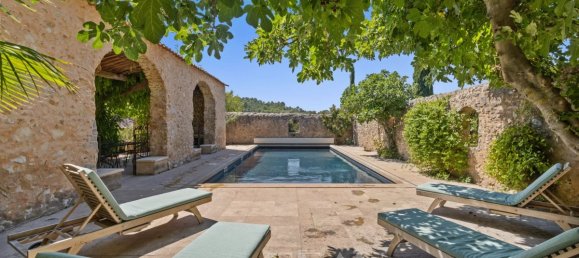 8 bedrooms House in Marseille, France No. 344195 3