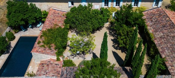 8 bedrooms House in Marseille, France No. 344195 6