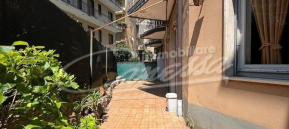 2 rooms Apartment in Rapallo, Italy No. 261387 2