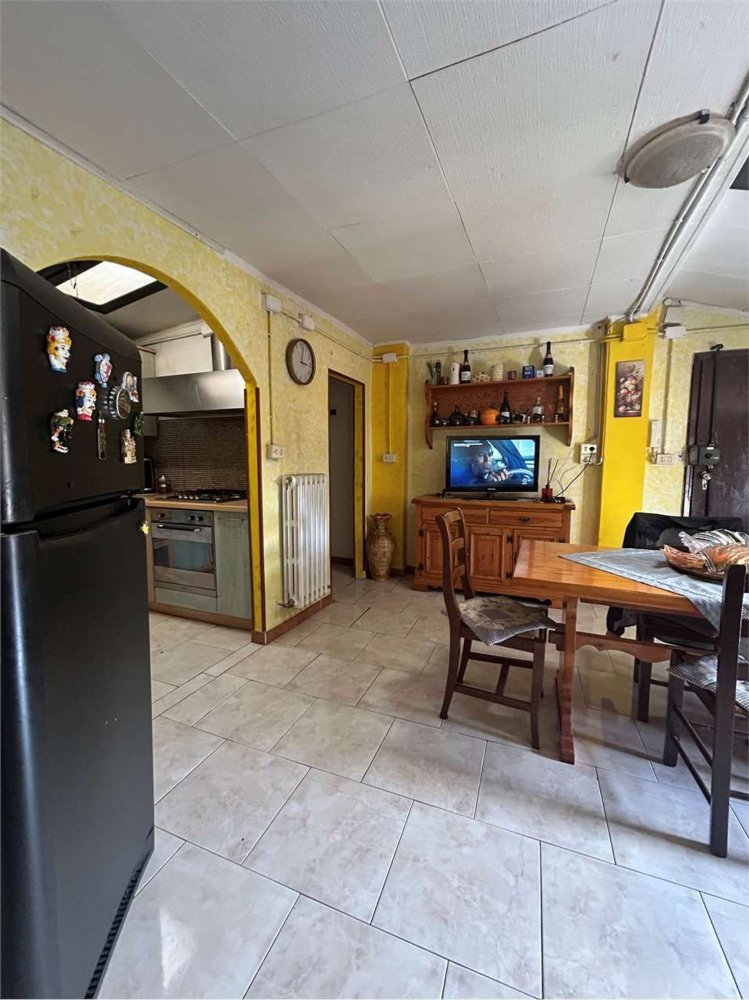 5 rooms Apartment in Vignola, Italy No. 224516