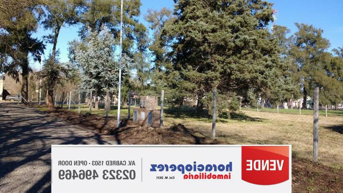 Grundstück in Lujan, Argentina, Nr. 41005