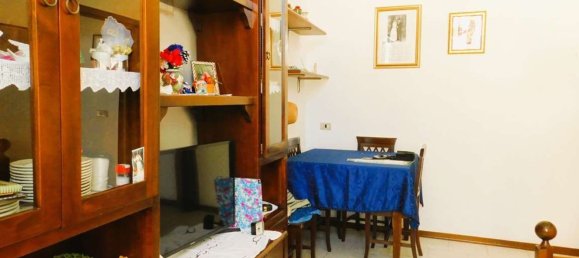 Apartamento de 3 divisões em Somma Lombardo, Italy N.º 6353 8