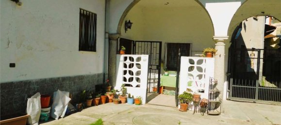 Apartamento de 3 divisões em Somma Lombardo, Italy N.º 6353 2