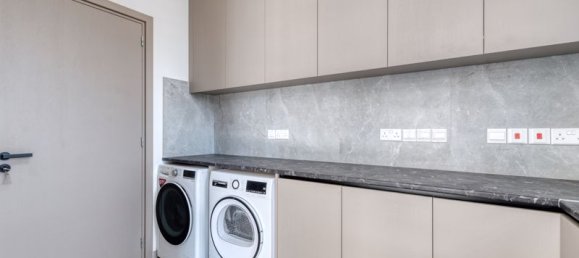 4 bedrooms Villa in Aradippou, Cyprus No. 9453 21