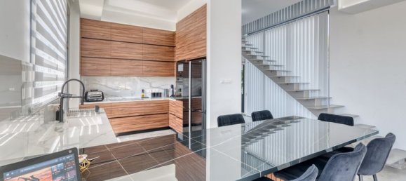 4 bedrooms Villa in Aradippou, Cyprus No. 9453 4