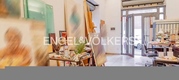 2 rooms Commercial property in Rome, Italy No. 103836 3