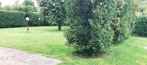 12-salle Villa à Porcari, Italy No. 124622 11