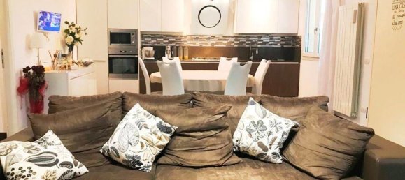 12-salle Villa à Porcari, Italy No. 124622 3