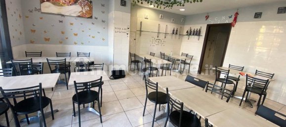 Коммерческая недвижимость с 1 комнатой в Рим, Италия № 113212 3