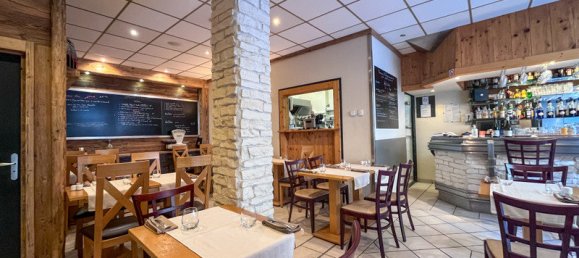 50m² Commercial property in Modane, France No. 240336 2