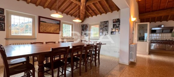 8 rooms Villa in Lucca, Italy No. 165652 5