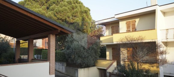 5غرفة منزل في San Bonifacio, Italy رقم 233242 28