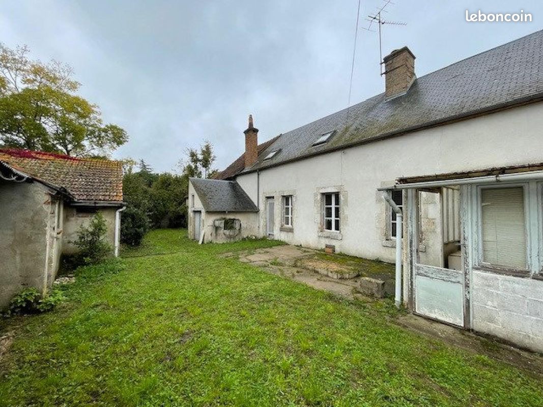 Дом с 3 спальнями в Клери-Сент-Андре, Франция № 160975