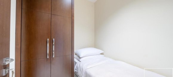 Квартира с 3 спальнями в Даунтаун Дубай (Даунтаун Бурдж Дубай), ОАЭ № 104790 3