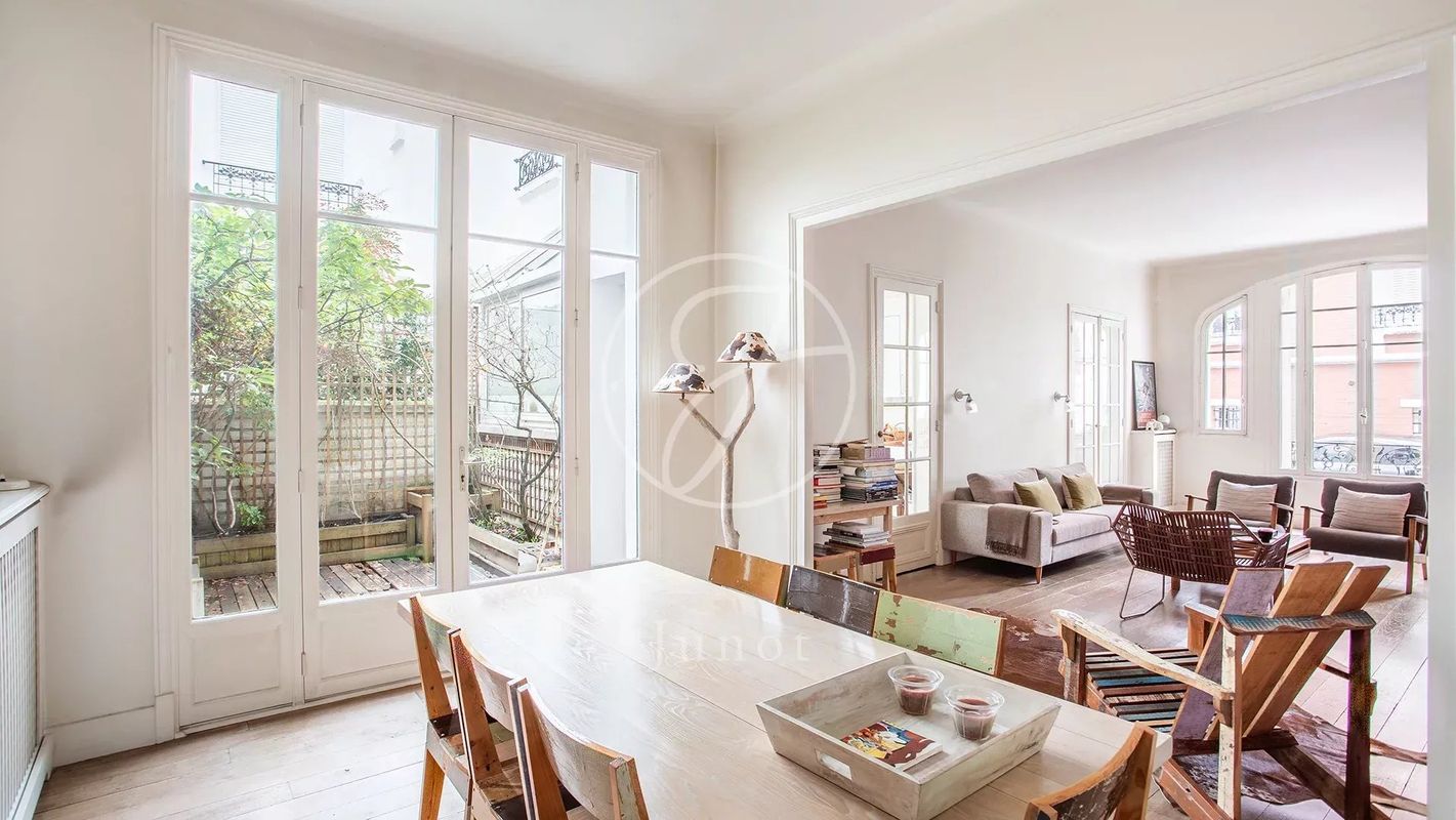 4 Schlafzimmer Wohnung in Neuilly-sur-Seine, France, Nr. 133670