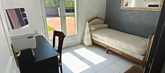 Casa de 4 dormitorios en Courtenay, France No. 245992 13