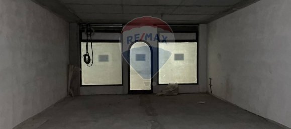 1 room Commercial property in Belluno, Italy No. 64411 3