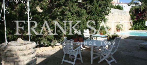 4 bedrooms Bungalow in Swieqi, Malta No. 3178 2