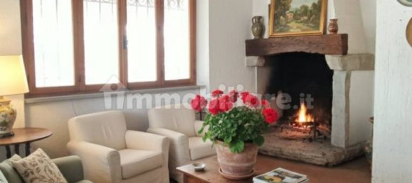 2 bedrooms House in Corciano, Italy No. 353611 5