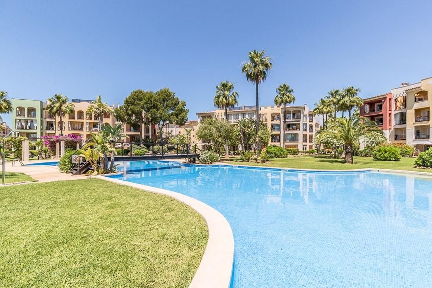 3 chambres Appartement à Nova Santa Ponsa, Spain No. 148310