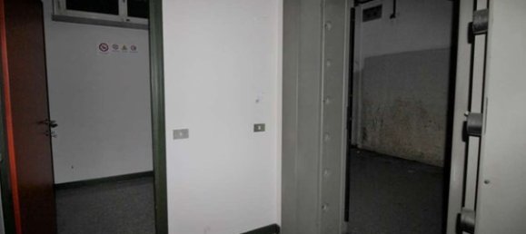 Офис 561м² в Ордзивекки, Италия № 118158 32