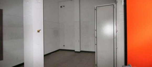 Офис 561м² в Ордзивекки, Италия № 118158 2