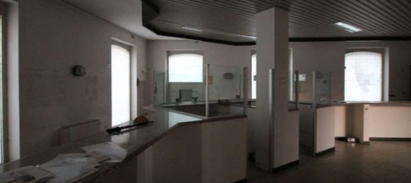 Офис 561м² в Ордзивекки, Италия № 118158 7