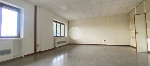 6-salle Appartement à Naples, Italy No. 78801 12