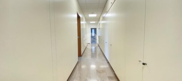 6-salle Appartement à Naples, Italy No. 78801 7