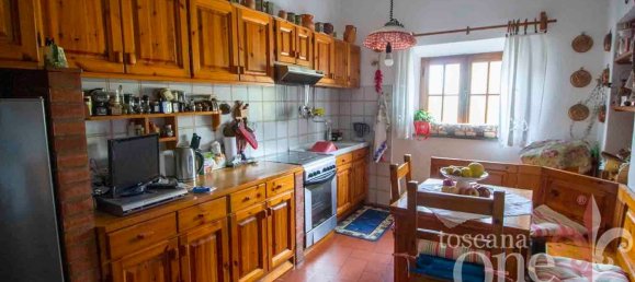 Квартира с 7 комнатами в Терриччола, Италия № 120186 9