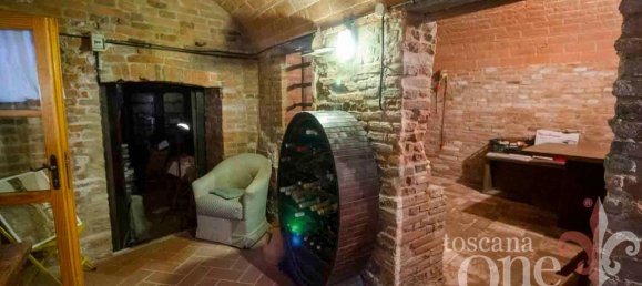 Квартира с 7 комнатами в Терриччола, Италия № 120186 33