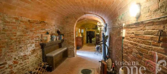 Квартира с 7 комнатами в Терриччола, Италия № 120186 5