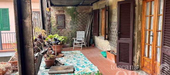 Квартира с 7 комнатами в Терриччола, Италия № 120186 40