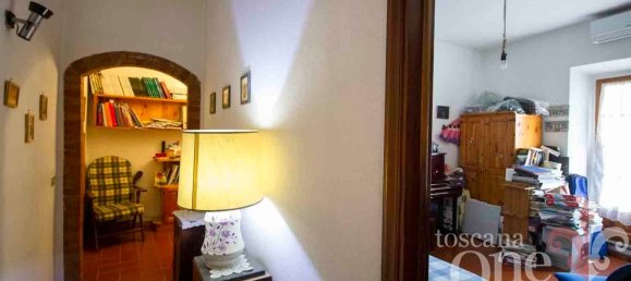 Квартира с 7 комнатами в Терриччола, Италия № 120186 25