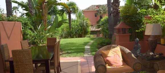 5 bedrooms House in Marbella Golden Mile, Spain No. 3337 3